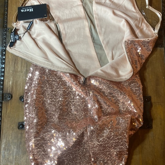 Hera Collection pink sequin mini dress - Picture 7 of 8